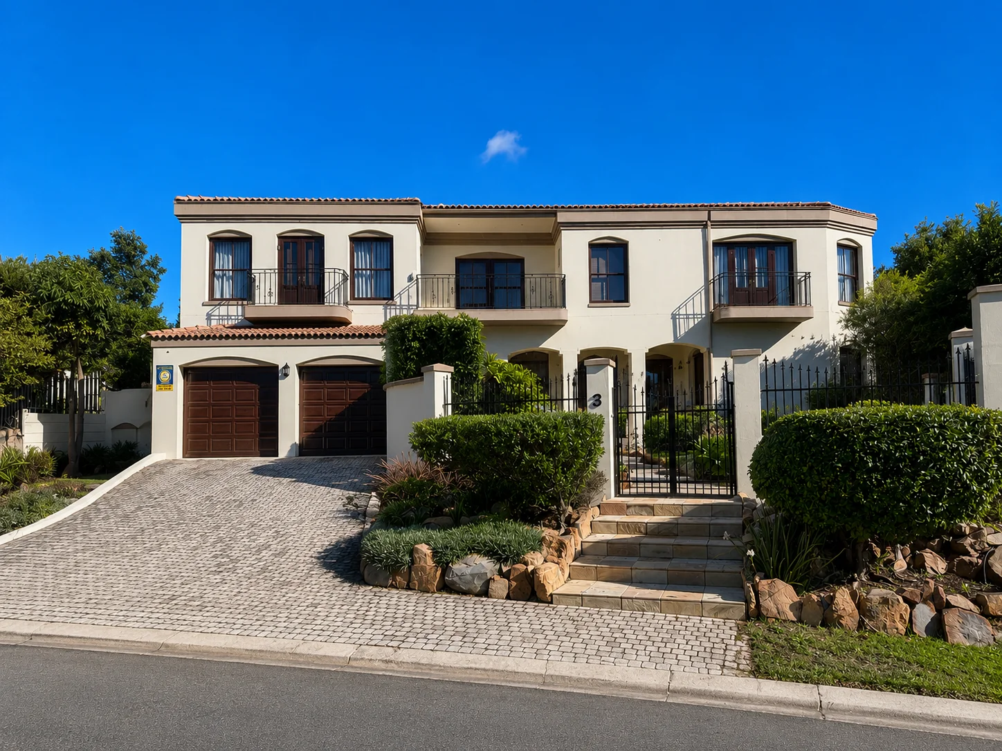 Baycrest Villa exterior